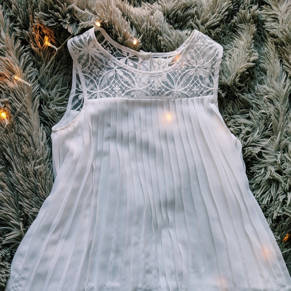 Flowy white top